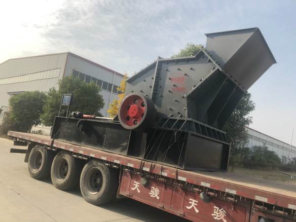 1616制砂机发往贵州